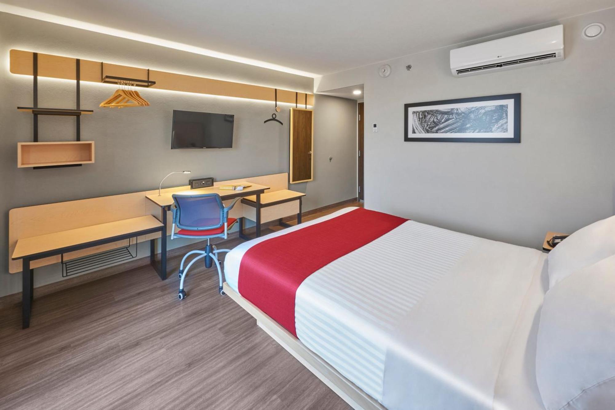 City Express By Marriott Chihuahua Buitenkant foto